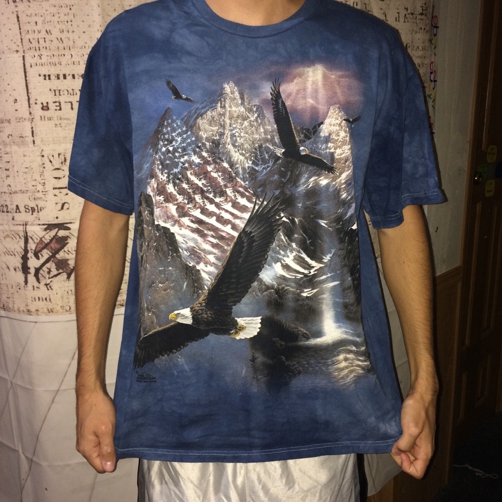 Blue t shirt unknown brand  eagles flag liberty L